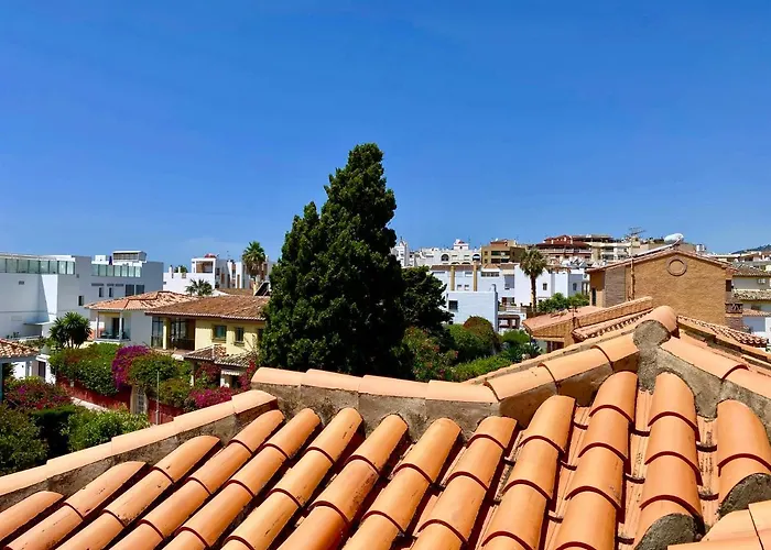 Precioso Chalet En Almunecar Junto Al Mar Con Garage Privado