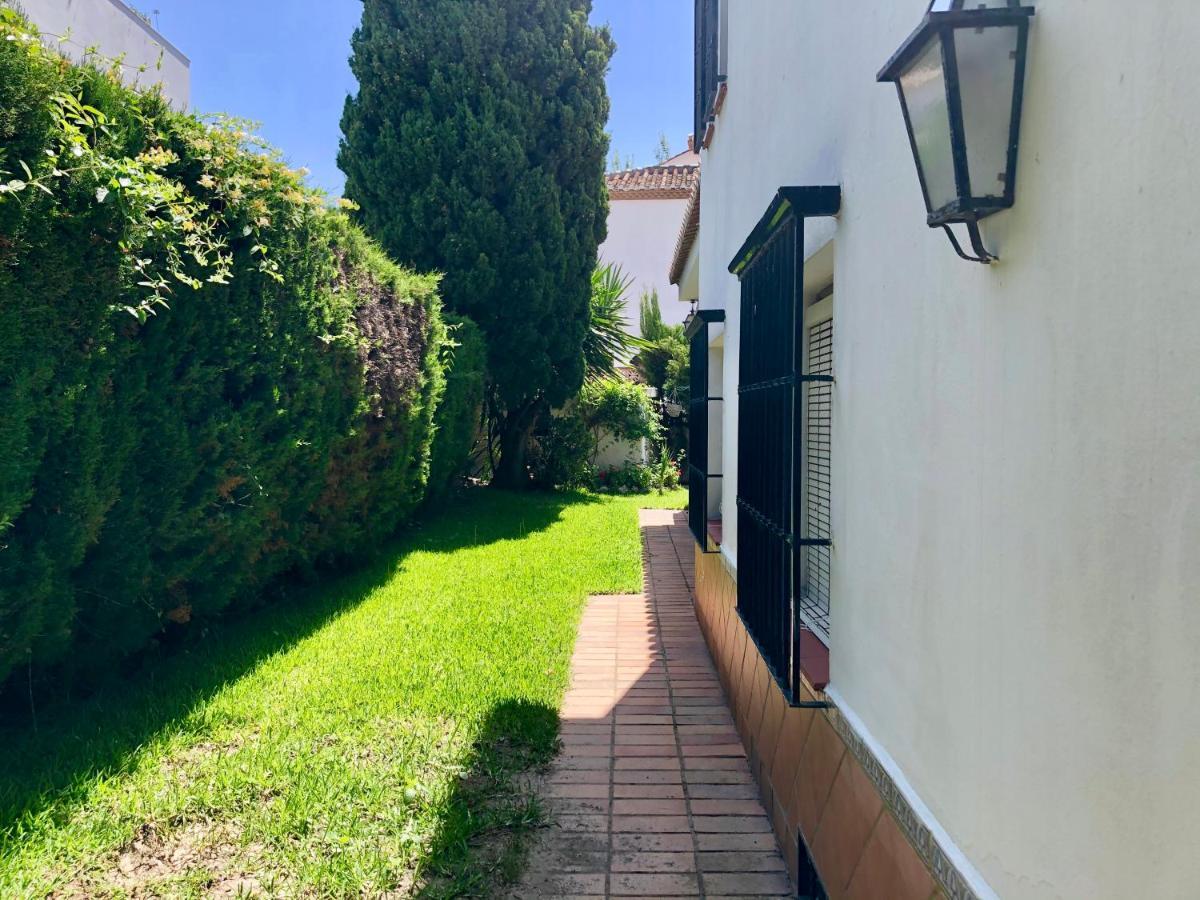 Precioso En Junto Al Mar Con Garage Privado * Almunecar